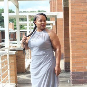 Meet your Posher, Latanya